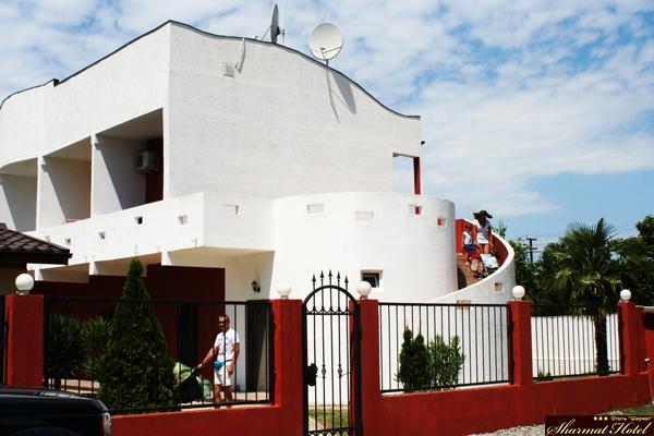 Hotel Sharmat Pizunda Exteriör bild